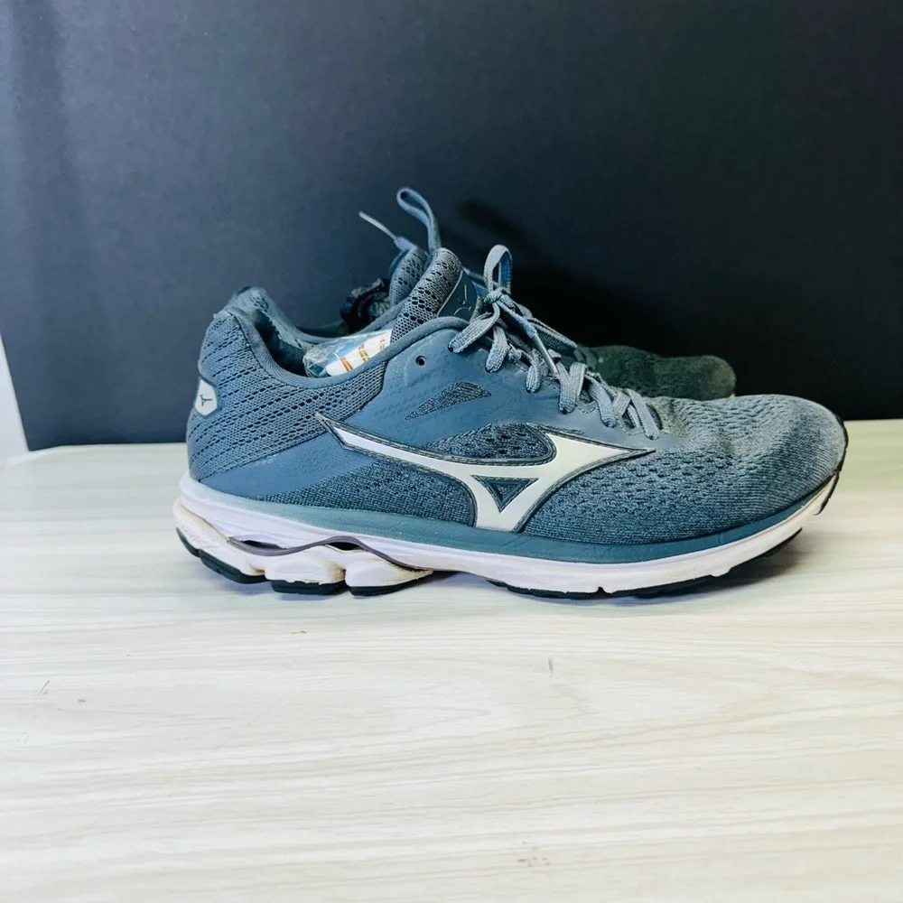 Mizuno wave rider 23 womens size 8D shoes blue athletic running sneakers